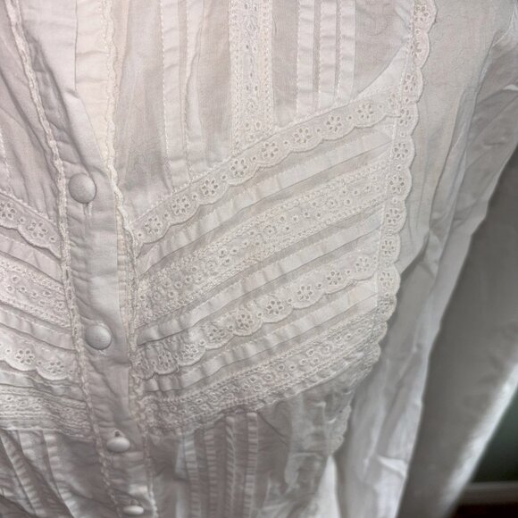 White and Pink Vintage Style Blouse Bundle - Picture 5 of 9